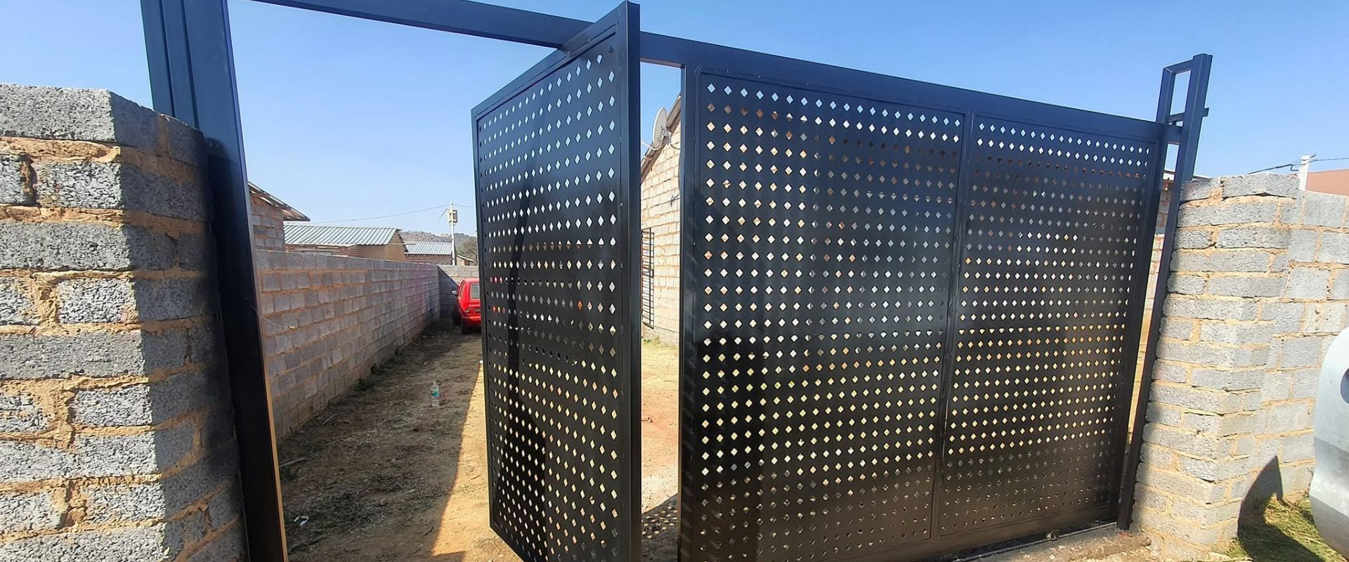 Seamless Gutter Manufacturing